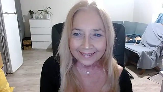 Snapshot of sofia_xkiss chatting on 13, 1, 2025 sofia xkiss online show from 13, 1, 2025