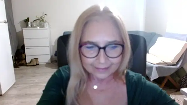 Snapshot of sofia_xkiss chatting on 28, 1, 2025 sofia xkiss online show from 28, 1, 2025