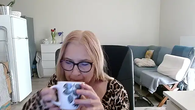 Snapshot of sofia_xkiss chatting on 11, 3, 2025 sofia xkiss online show from 11, 3, 2025