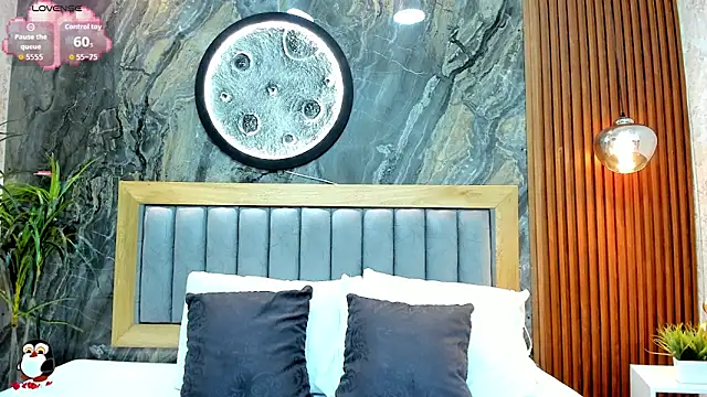 BellaPeers  online show from 4, 4, 2026