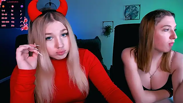 Snapshot of juli_kisss chatting on 8, 2, 2025 juli kisss online show from 8, 2, 2025