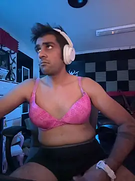 Snapshot of iamexist800 chatting on 6, 11, 2025 iamexist800 online show from 6, 11, 2025