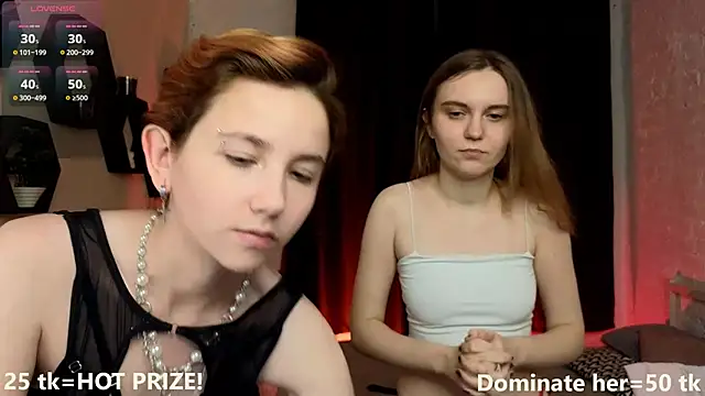 Snapshot of velvetvalkyries chatting on 6, 12, 2024 velvetvalkyries online show from 6, 12, 2024