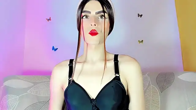 TatiGil online show from 15, 4, 2026