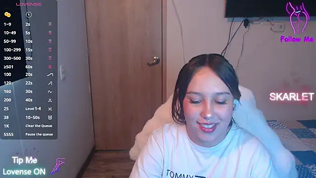 Skarlet Adams28 online show from 23, 10, 2025