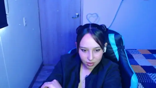 Snapshot of Skarlet_Adams28 chatting on 10, 3, 2026 Skarlet Adams28 online show from 10, 3, 2026