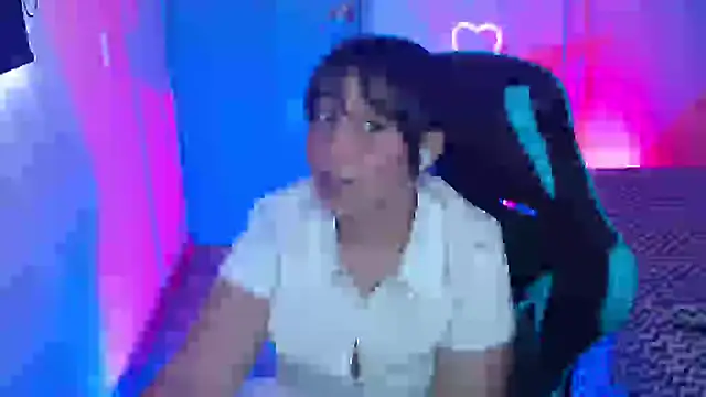 Snapshot of Skarlet_Adams28 chatting on 24, 3, 2026 Skarlet Adams28 online show from 24, 3, 2026