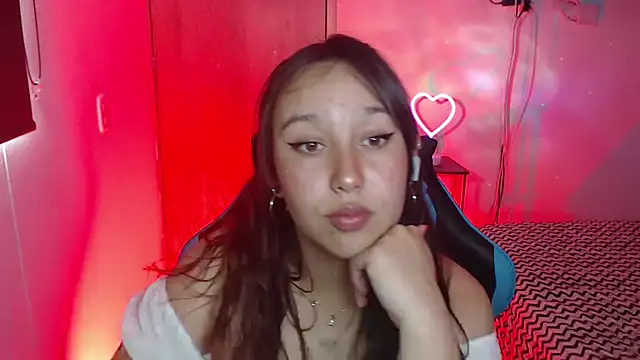 Snapshot of Skarlet_Adams28 chatting on 26, 3, 2026 Skarlet Adams28 online show from 26, 3, 2026