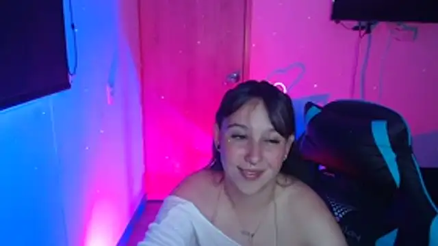 Snapshot of Skarlet_Adams28 chatting on 30, 3, 2026 Skarlet Adams28 online show from 30, 3, 2026