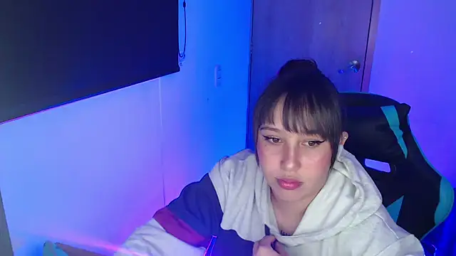 Snapshot of Skarlet_Adams28 chatting on 21, 4, 2026 Skarlet Adams28 online show from 21, 4, 2026