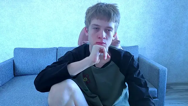 Snapshot of sweetserenity5 chatting on 25, 3, 2026 sweetserenity5 online show from 25, 3, 2026