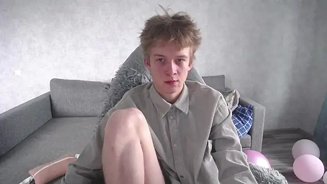 Snapshot of sweetserenity5 chatting on 15, 4, 2026 sweetserenity5 online show from 15, 4, 2026