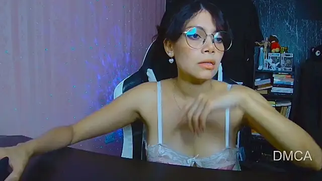 Drea Foox online show from 27, 11, 2025