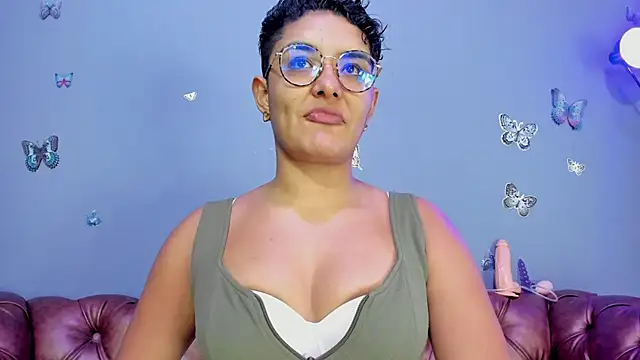 Kaira mosse online show from 27, 11, 2025