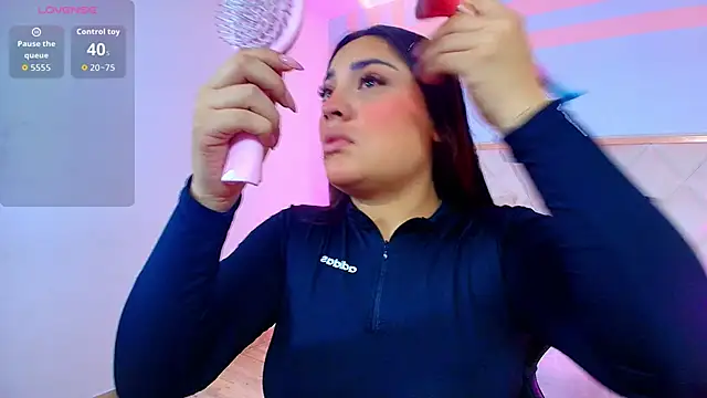 Snapshot of Brendda_tay chatting on 8, 3, 2026 Brendda tay online show from 8, 3, 2026