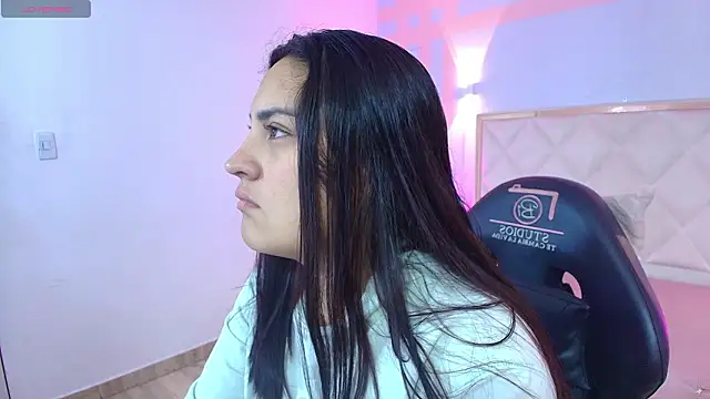 Snapshot of Brendda_tay chatting on 19, 3, 2026 Brendda tay online show from 19, 3, 2026