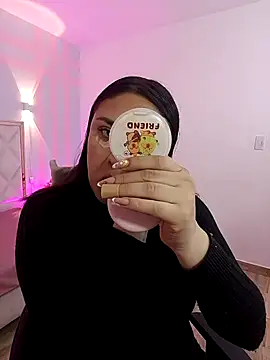 Snapshot of Brendda_tay chatting on 2, 4, 2026 Brendda tay online show from 2, 4, 2026