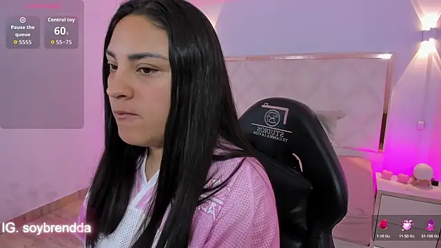 Snapshot of Brendda_tay chatting on 14, 4, 2026 Brendda tay online show from 14, 4, 2026