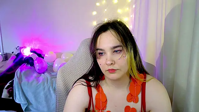 Snapshot of Rosie_Nana chatting on 14, 2, 2025 Rosie Nana online show from 14, 2, 2025