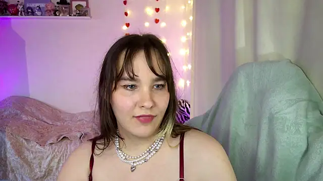 Snapshot of Rosie_Nana chatting on 10, 9, 2025 Rosie Nana online show from 10, 9, 2025