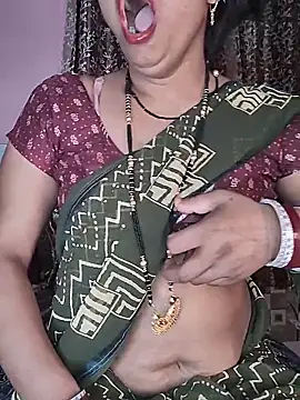 Snapshot of Shivani_Mumbai85 chatting on 7, 3, 2026 Shivani Mumbai85 online show from 7, 3, 2026