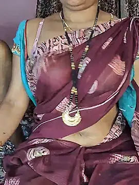 Snapshot of Shivani_Mumbai85 chatting on 13, 3, 2026 Shivani Mumbai85 online show from 13, 3, 2026