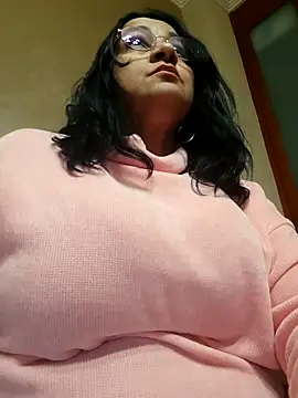 Snapshot of paulinaDiaz1 chatting on 28, 3, 2026 paulinaDiaz1 online show from 28, 3, 2026