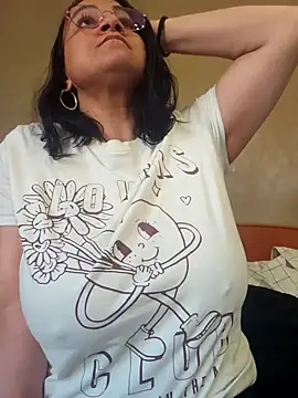 Snapshot of paulinaDiaz1 chatting on 18, 4, 2026 paulinaDiaz1 online show from 18, 4, 2026