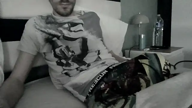 Snapshot of passif520 chatting on 22, 3, 2026 passif520 online show from 22, 3, 2026