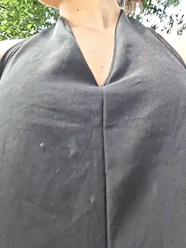 HelenHoltz online show from 24, 10, 2025