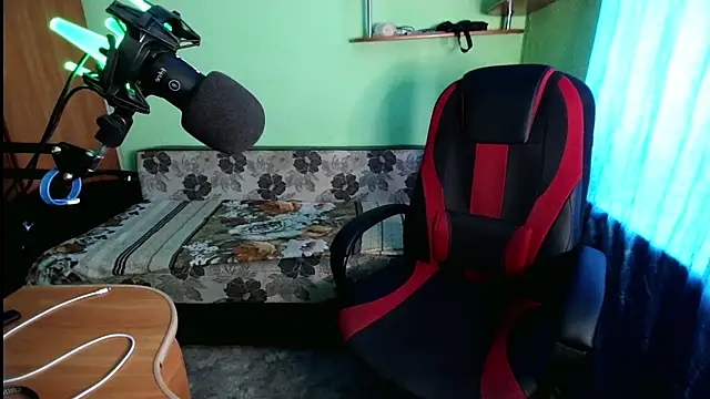 fameboyboo online show from 24, 11, 2025