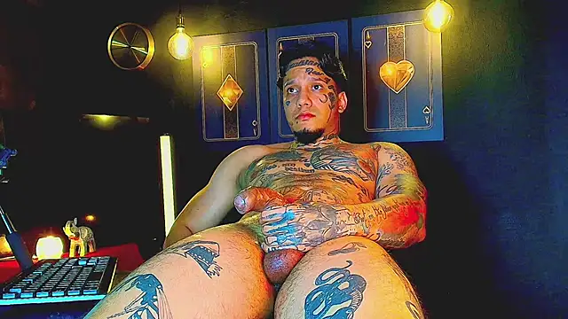 Snapshot of daimond_hope666 chatting on 19, 11, 2025 daimond hope666 online show from 19, 11, 2025