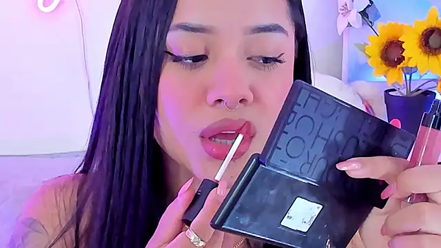 Snapshot of MaddyParisi chatting on 29, 1, 2025 MaddyParisi online show from 29, 1, 2025