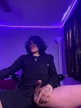 Snapshot of plutomf chatting on 12, 11, 2025 plutomf online show from 12, 11, 2025