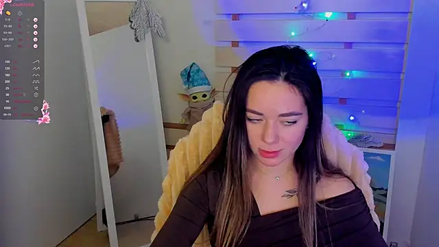 Snapshot of Bella_XO chatting on 24, 12, 2024 Bella XO online show from 24, 12, 2024