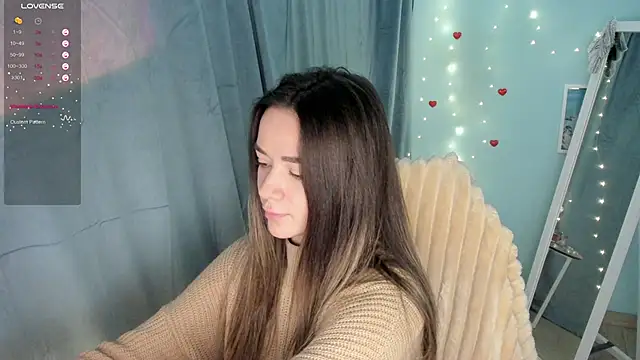 Snapshot of Bella_XO chatting on 2, 1, 2025 Bella XO online show from 2, 1, 2025