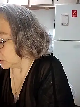 Snapshot of GraceHenderson chatting on 3, 3, 2025 GraceHenderson online show from 3, 3, 2025