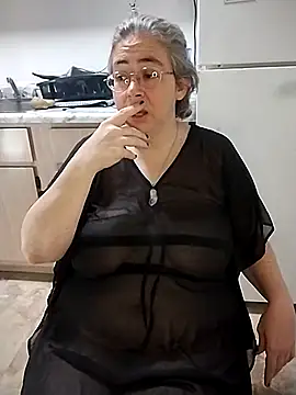 Snapshot of GraceHenderson chatting on 3, 3, 2025 GraceHenderson online show from 3, 3, 2025