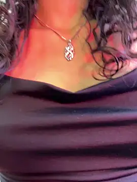 Snapshot of KaitlynLoveCam chatting on 6, 1, 2026 KaitlynLoveCam online show from 6, 1, 2026