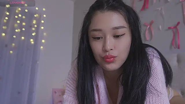 yumisunn online show from 9, 2, 2026