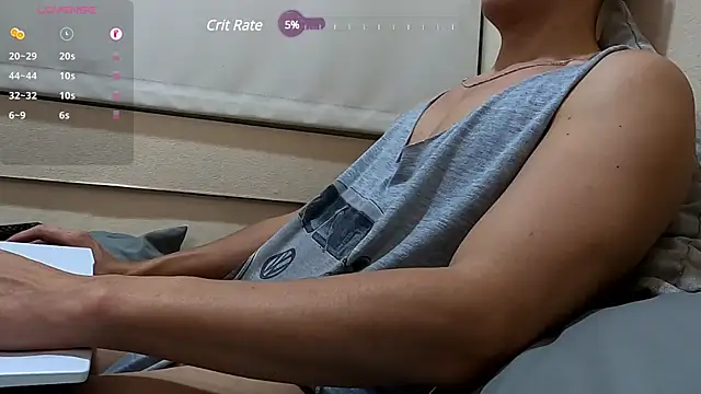 Snapshot of frnk30151 chatting on 13, 12, 2024 frnk30151 online show from 13, 12, 2024