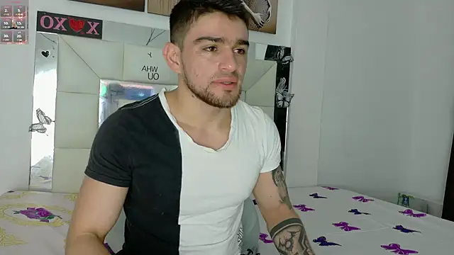 Sexy Alejandro  online show from 24, 2, 2025