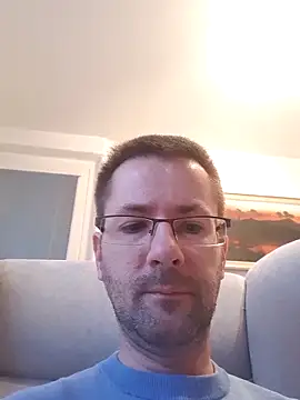 Snapshot of riskybusiness9090 chatting on 20, 10, 2025 riskybusiness9090 online show from 20, 10, 2025