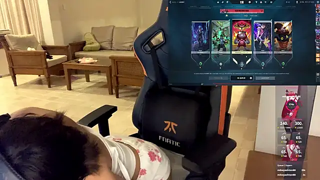 JayJaylov online show from 31, 12, 2024