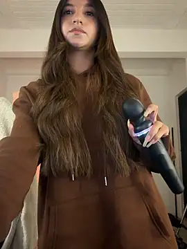 Snapshot of aly_golden_ chatting on 21, 4, 2026 aly golden online show from 21, 4, 2026