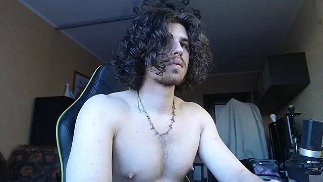 Snapshot of daddyMarty420 chatting on 1, 4, 2026 daddyMarty420 online show from 1, 4, 2026