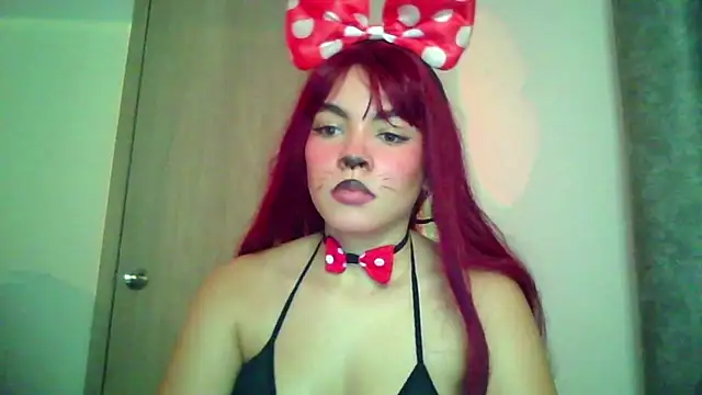 Snapshot of Kiri_Cutee chatting on 29, 10, 2025 Kiri Cutee online show from 29, 10, 2025