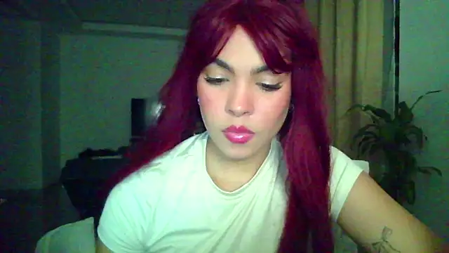 Snapshot of Kiri_Cutee chatting on 19, 11, 2025 Kiri Cutee online show from 19, 11, 2025