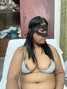 Snapshot of kamayanisingh24 chatting on 8, 11, 2025 kamayanisingh24 online show from 8, 11, 2025