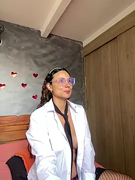 Snapshot of MafeeRoss chatting on 18, 2, 2026 MafeeRoss online show from 18, 2, 2026